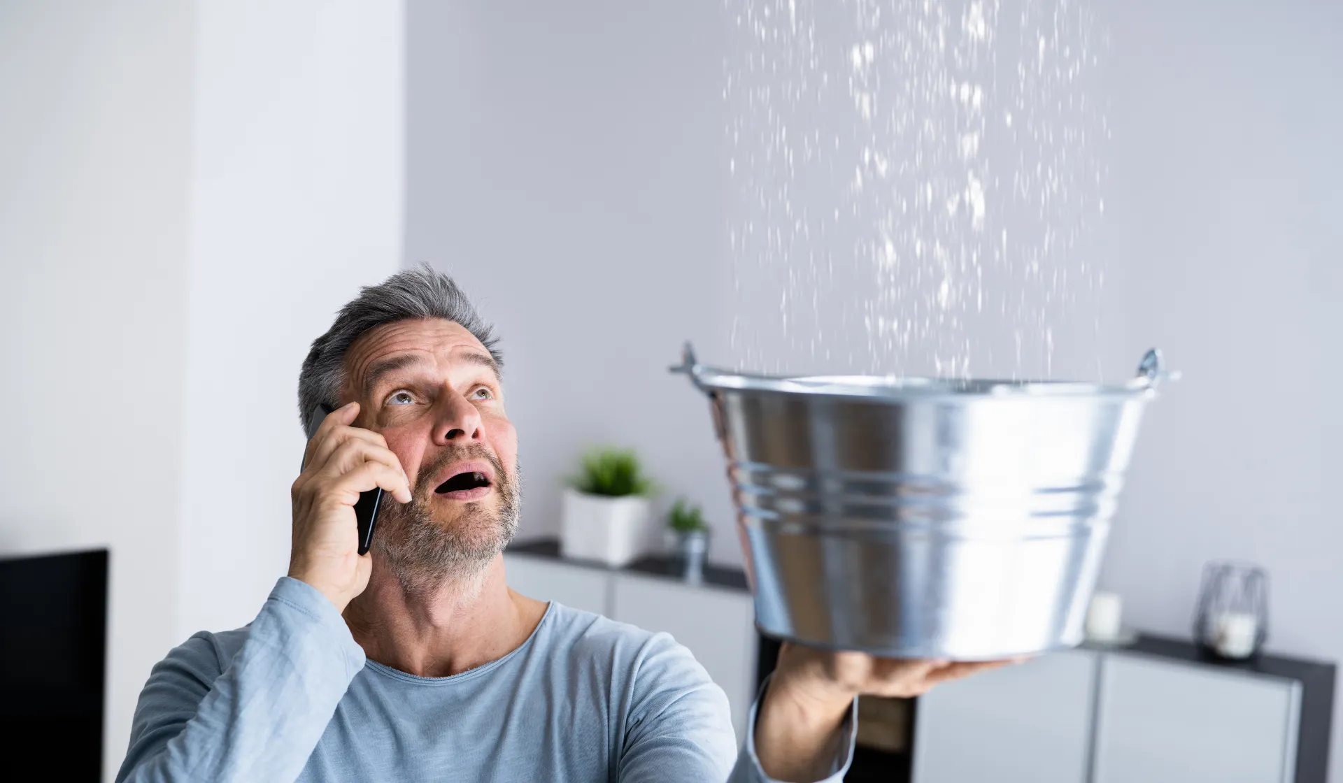 Chart showing cost-per-booked-job improvement for a water damage restoration company — from $890 to $290 over 60 days after LeadGulls campaign restructure